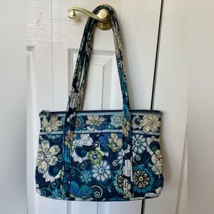 Vera Bradley bag. Zip enclosure.  Front pocket.  Good used condition.